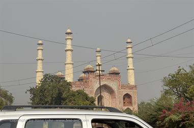 09 PKW-Reise_Agra-Delhi_DSC5751_b_H600